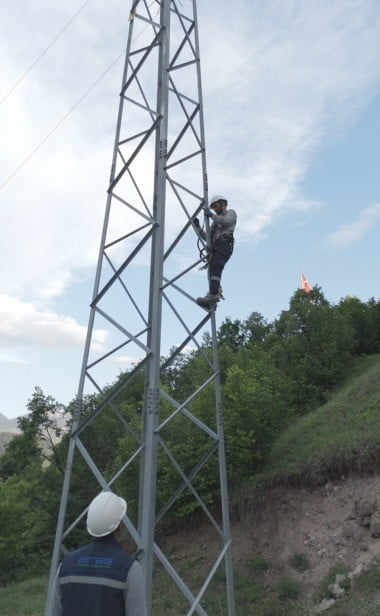 ARDAHAN’DA ELEKTRİK ALTYAPISINI GÜÇLENDİRMEK, ARTAN TÜKETİM İHTİYAÇLARINA YANIT VERMEK VE...