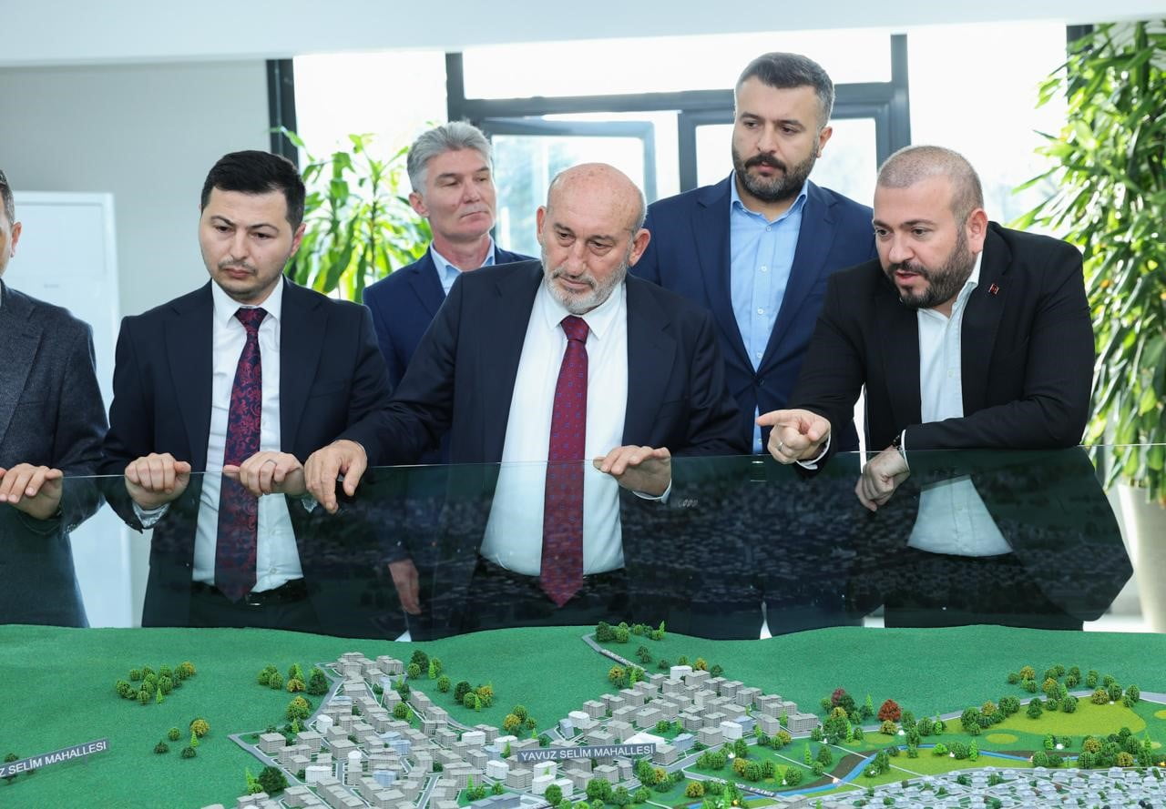 ARNAVUTKÖY’DE PLANLI ŞEHİRLEŞME VE KENTSEL YENİLEME VİZYONU DOĞRULTUSUNDA ÇALIŞMALARINI SÜRDÜREN...