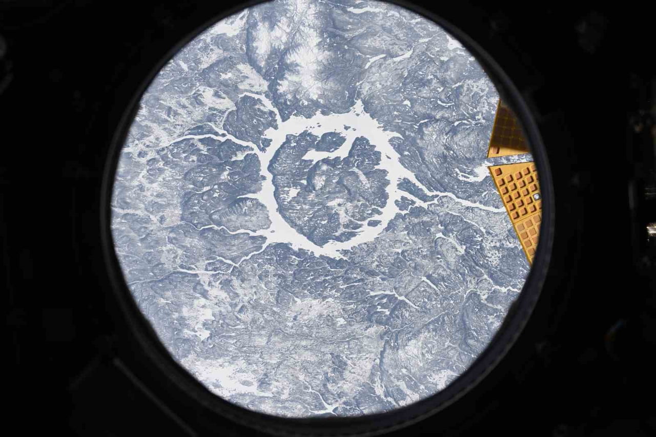 ARTEMİS II MÜRETTEBATI, AY'IN ÇEKİM ALANINA GİRDİ