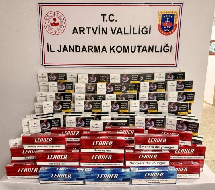 ARTVİN’DE JANDARMA EKİPLERİNCE MART AYINDA DÜZENLENEN OPERASYONLARDA 9 BİN 690 PAKET KAÇAK SİGARA...