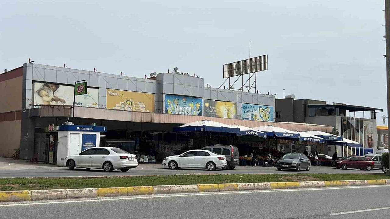 AT ETİ SKANDALINA ADI KARIŞAN TOROS GIDANIN SATIŞ ONAY BELGESİNİN OLMADIĞI ORTAYA ÇIKTI.