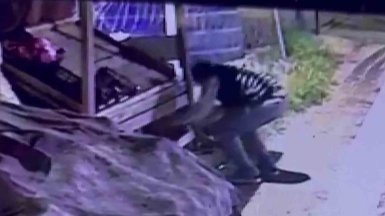 AYAKKABI ÇALINMA ANI