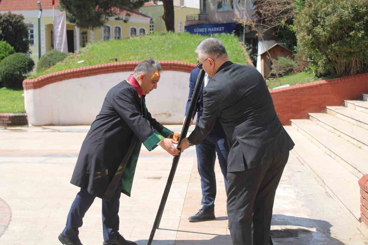 AYDIN BARO BAŞKANLIĞI KOORDİNESİNDE AYDIN’DA GÖREV YAPAN AVUKATLAR, AVUKATLAR GÜNÜ KAPSAMINDA...