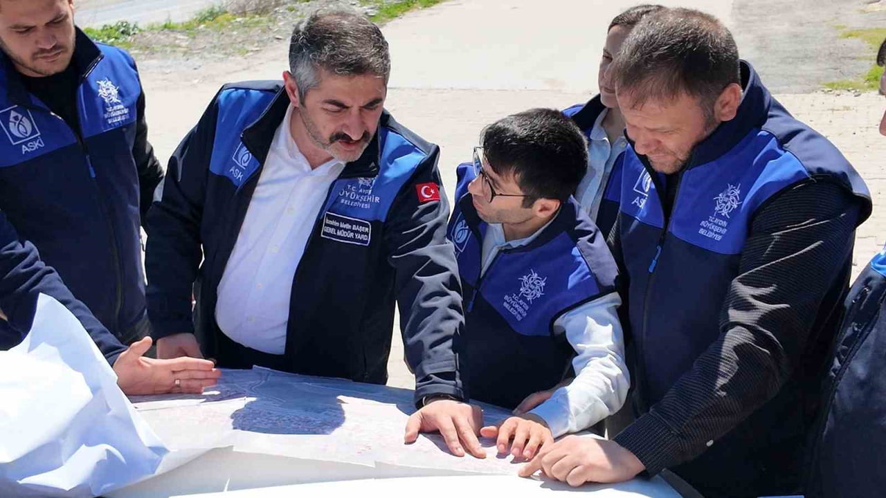 AYDIN BÜYÜKŞEHİR BELEDİYESİ, SÖKE YENİDOĞAN MAHALLESİ’NDE 9 BİN 700 METRELİK KANALİZASYON HATTINI...