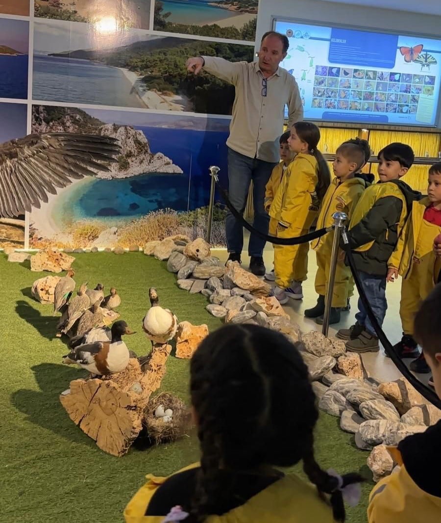 AYDIN’DA ANAOKULU ÖĞRENCİLERİ DOĞA EĞİTİM MERKEZİ’Nİ GEZDİ