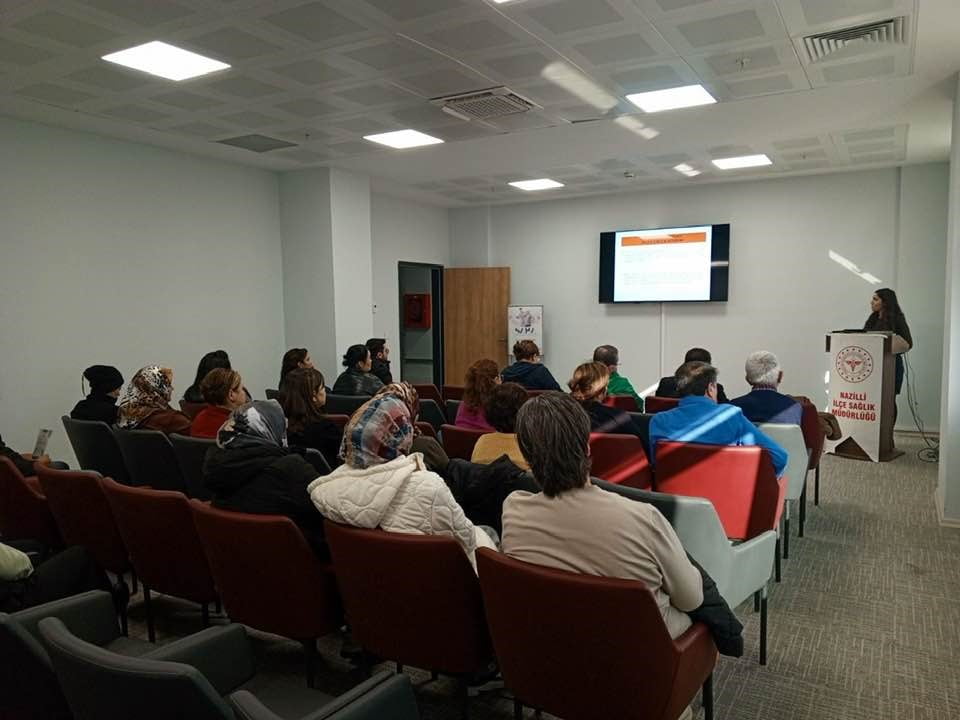 AYDIN’DA VATANDAŞLARA KORUYUCU AİLE HAKKINDA EĞİTİM