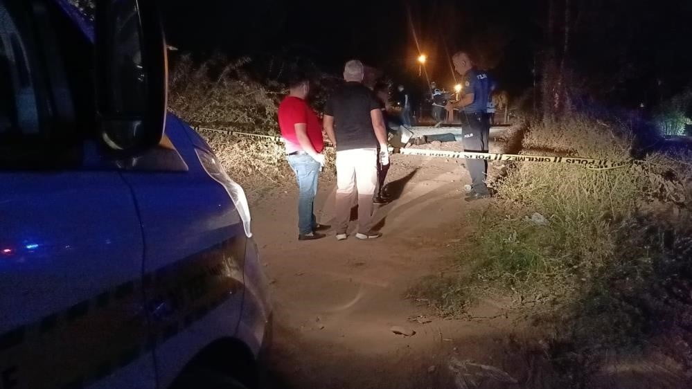 AYDIN’IN EFELER İLÇESİNDE GEÇTİĞİMİZ AĞUSTOS AYINDA ZEYTİNLİK ALANDA BAŞINDAN VURULMUŞ HALDE...