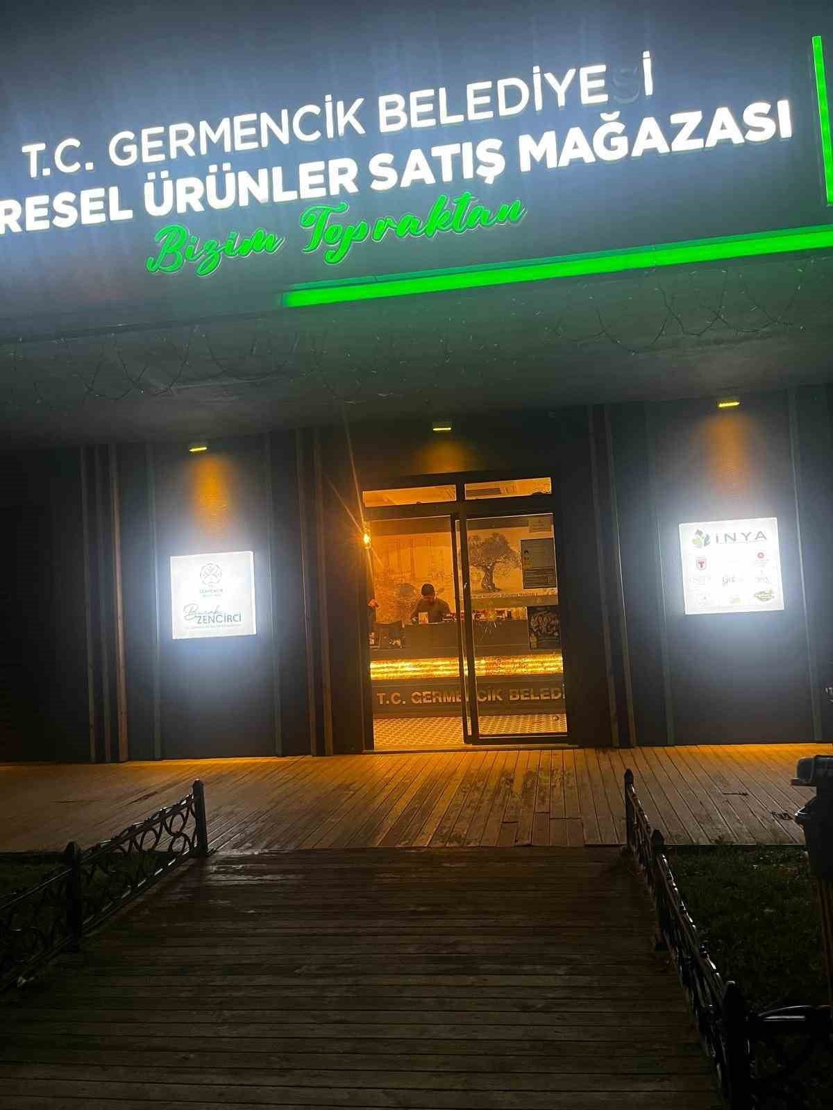 AYDIN’IN GERMENCİK İLÇESİNDE BELEDİYEYE AİT BİR YEREL ÜRÜN SATIŞ MAĞAZASI HENÜZ KİMLİĞİ...