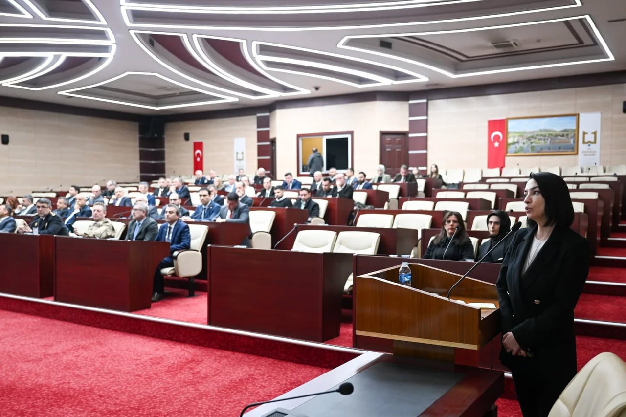 BAĞIMLILIKLA MÜCADELE İL KOORDİNASYON KURULU TOPLANTISI, VALİ AYDIN BARUŞ BAŞKANLIĞINDA...