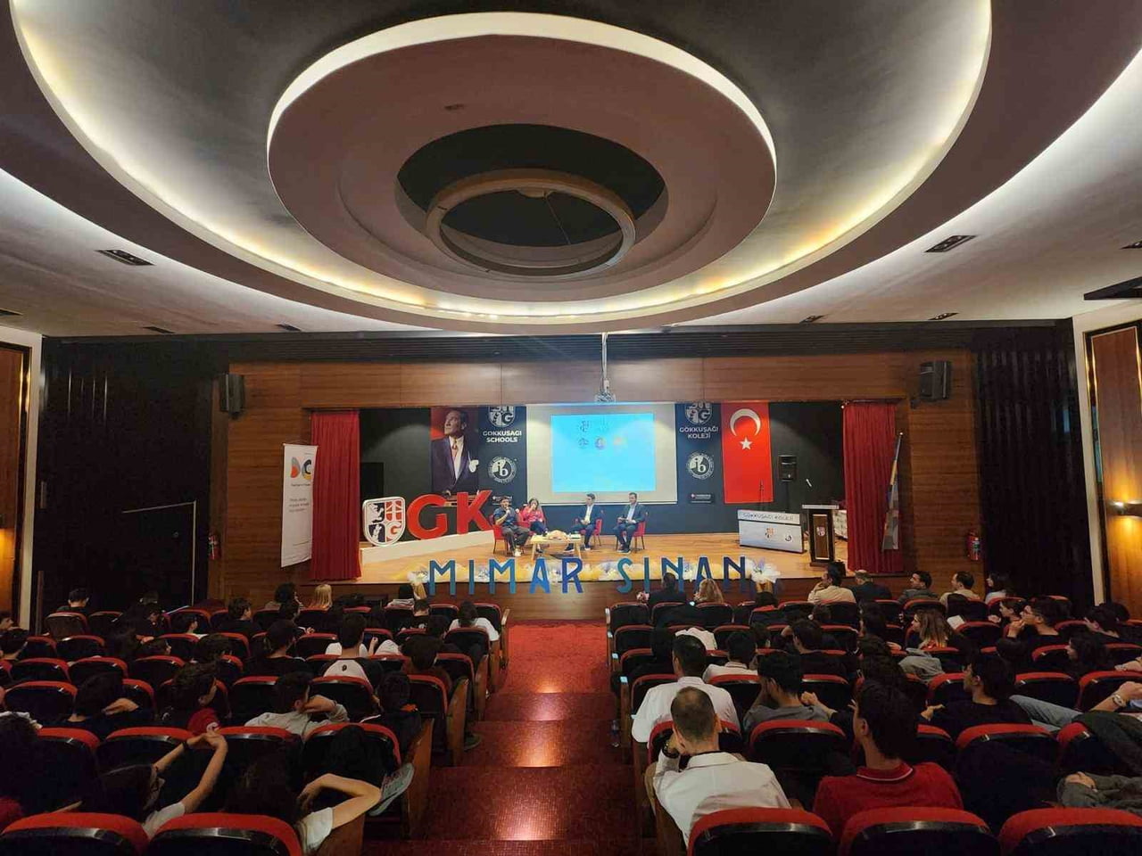 BAHÇELİEVLER GÖKKUŞAĞI KOLEJİ (IB DÜNYA OKULU), 8 NİSAN 2026 ÇARŞAMBA GÜNÜ, MİMARLIK TARİHİNİN EN...