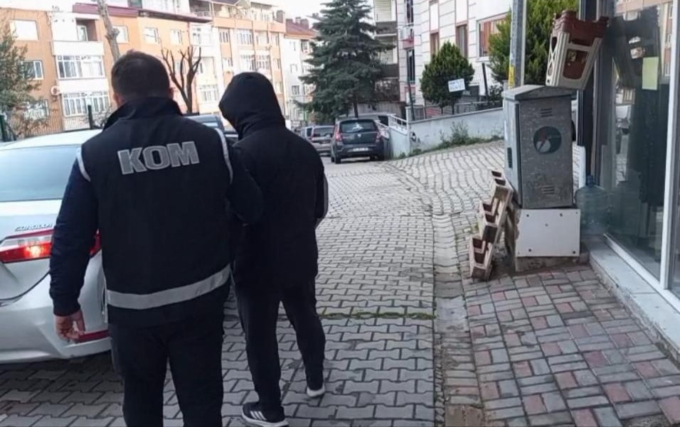 BANDIRMA MERKEZLİ RÜŞVET VE KİŞİSEL VERİ OPERASYONUNDA 7 TUTUKLAMA