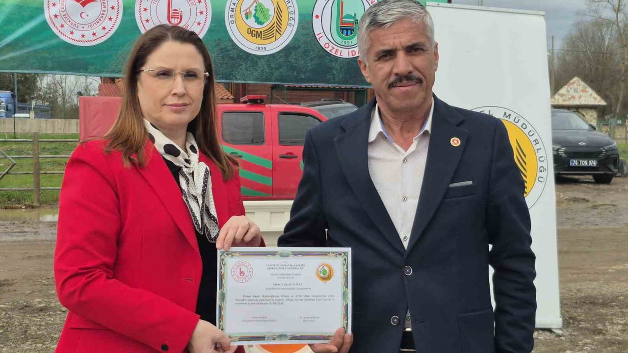 BARTIN VALİSİ NURTAÇ ARSLAN VE MUHTAR FAHRETTİN BALCI