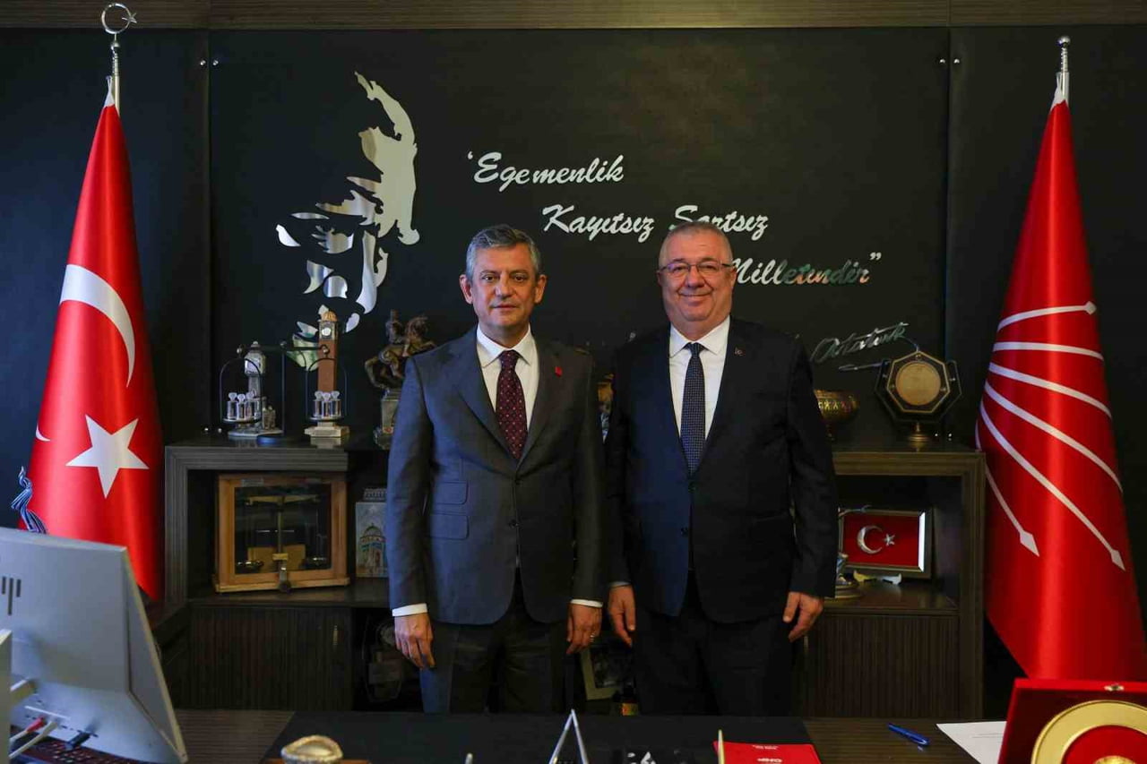 BAŞKENT ANKARA’DA BİR DİZİ TEMASLARDA BULUNAN EDREMİT BELEDİYE BAŞKANI MEHMET ERTAŞ...