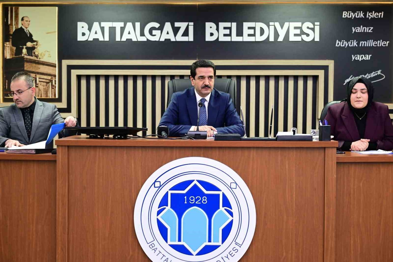 BATTALGAZİ BELEDİYESİ NİSAN AYI MECLİS TOPLANTISI İLK BİRLEŞİMİ GERÇEKLEŞTİRİLDİ