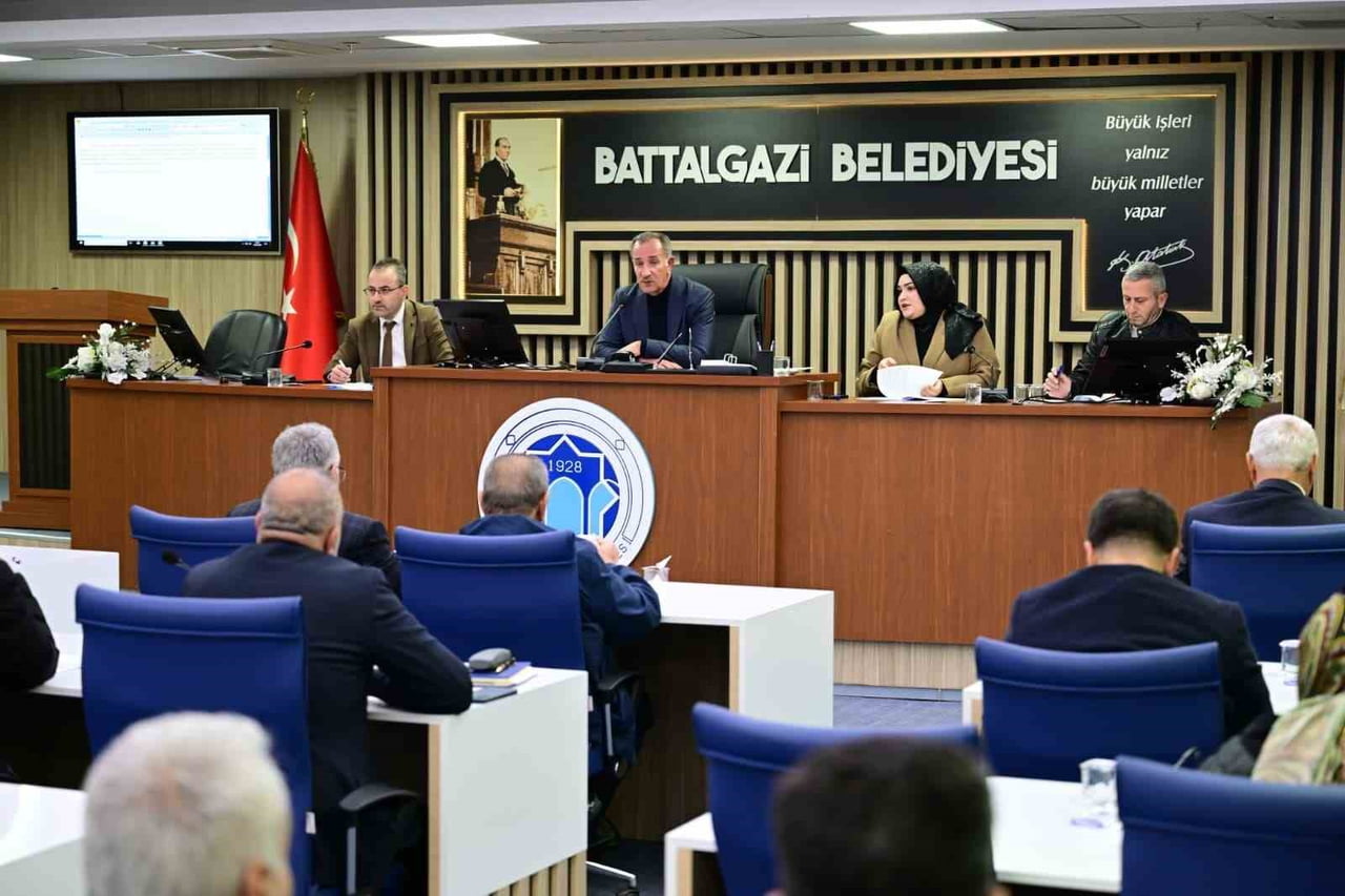 BATTALGAZİ BELEDİYESİ NİSAN AYI MECLİS TOPLANTISI TAMAMLANDI
