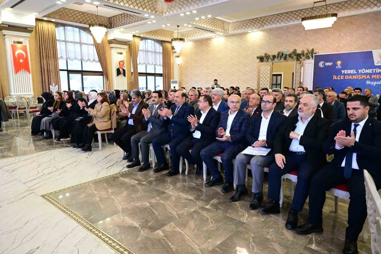 BATTALGAZİ’DE YEREL YÖNETİMLER GÜNDEMLİ DANIŞMA MECLİSİ TOPLANTISI YAPILDI