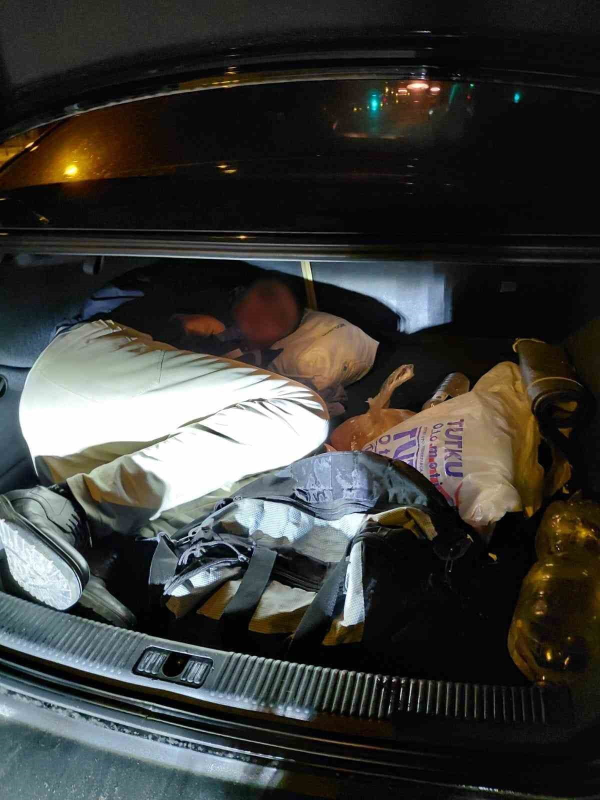 BAYBURT’TA GÖÇMEN KAÇAKÇILIĞI OPERASYONUNDA 1 KİŞİ TUTUKLANDI