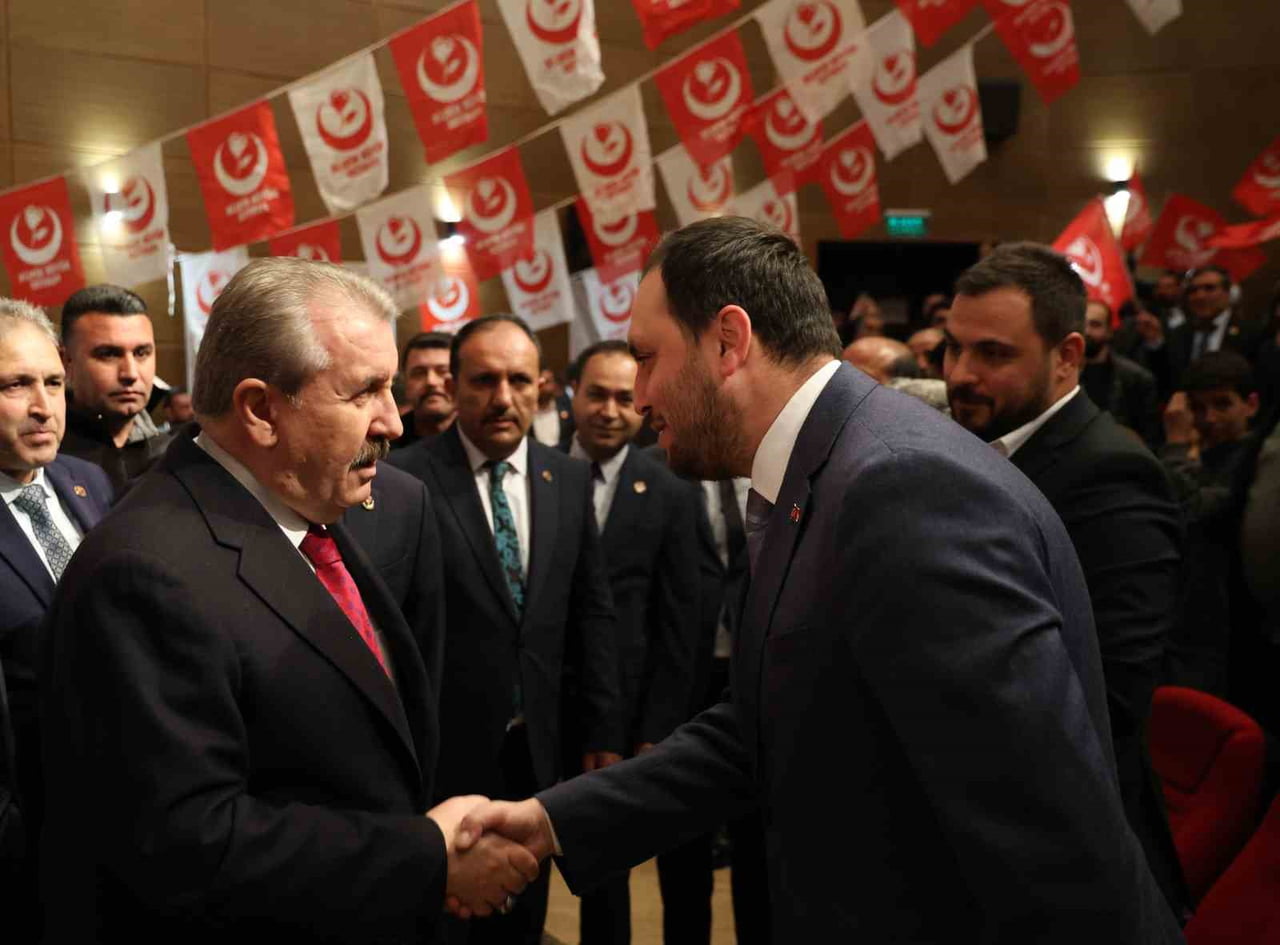 BBP GENEL BAŞKANI MUSTAFA DESTİCİ,  PARTİSİNİN ELAZIĞ OLAĞAN İL KONGRESİNE KATILDI