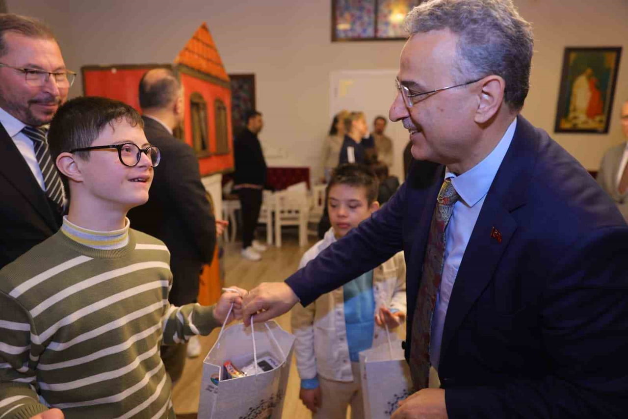 BELEDİYE BAŞKANI İHSAN KURNAZ VE ÖZEL BİREY