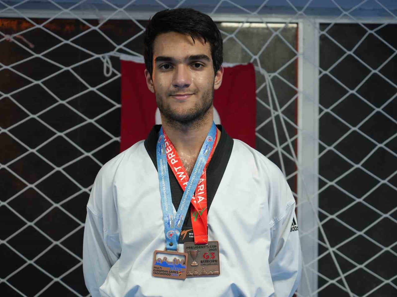 BERAT TALHA YAVUZ EN BÜYÜK HAYALİNİN DÜNYA ŞAMPİYONU OLMAK OLDUĞUNU SÖYLEDİ.