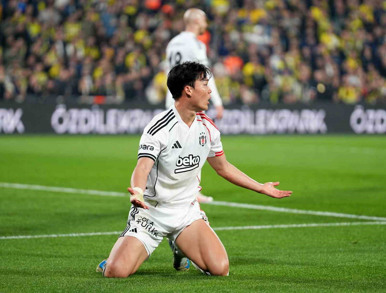 BEŞİKTAŞ, BU SEZON SÜPER LİG’DE GALATASARAY VE FENERBAHÇE İLE OYNADIĞI MAÇLARDA GALİBİYET ELDE...