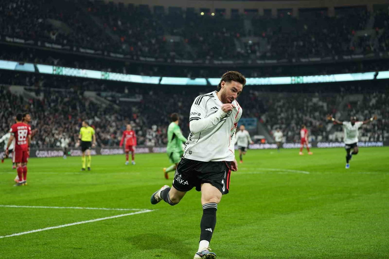 BEŞİKTAŞ’IN KAPTANI ORKUN KÖKÇÜ, SÜPER LİG’DE ÇIKTIĞI SON 10 MAÇTA 7 GOL KAYDETTİ. MİLLİ...