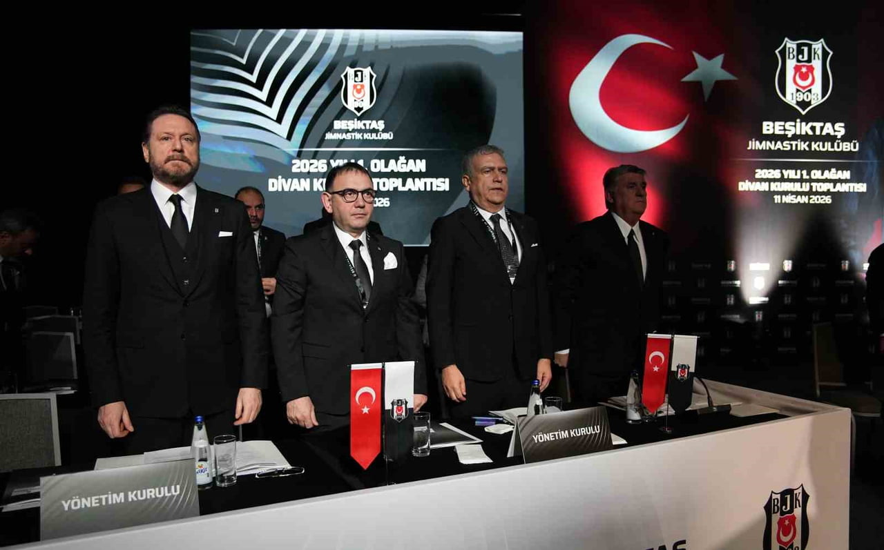 BEŞİKTAŞ KULÜBÜ'NÜN BORCU 30 KASIM 2025 İTİBARIYLA 24 MİLYAR 362 MİLYON 49 BİN 178 LİRA OLARAK...