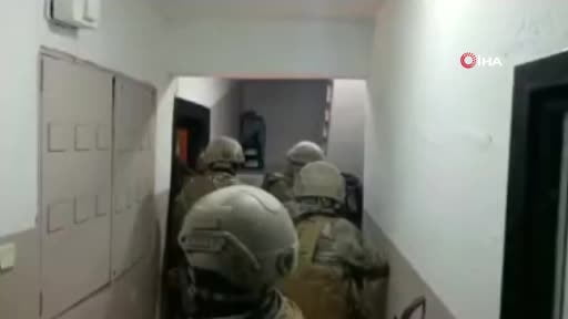 Beşiktaş’taki oto galerideki kundaklama olayı ile ilgili 11 şüpheli gözaltına alındı