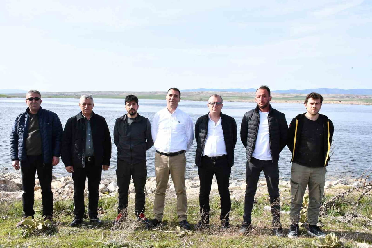 BEYLİKOVA BELEDİYESİ, TARIMSAL ÜRETİMİ DESTEKLEMEK VE ÇİFTÇİLERİN SU İHTİYACINI KARŞILAMAK...