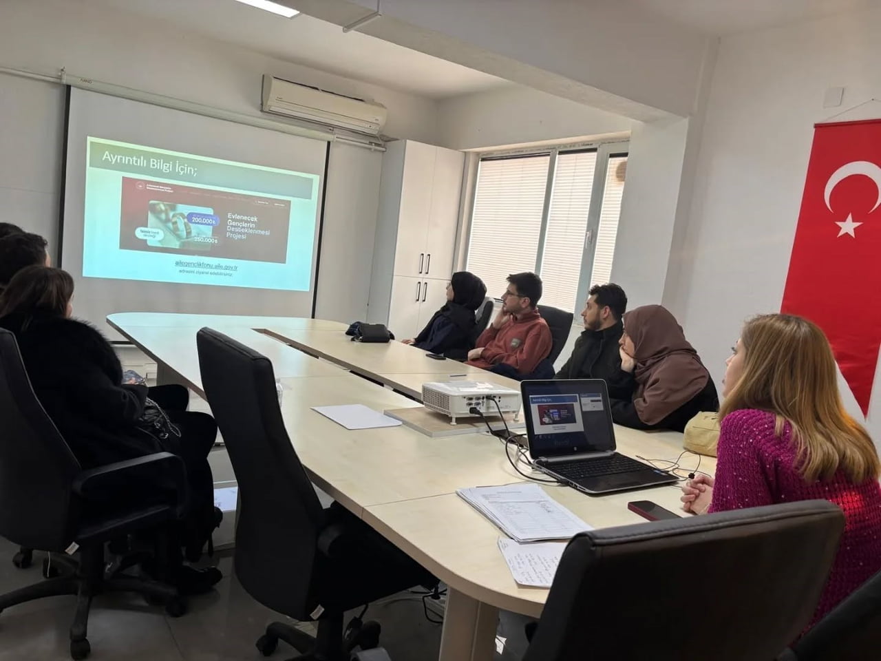 BİLECİK'TE ‘EVLİLİK ÖNCESİ EĞİTİM PROGRAMI' DÜZENLENDİ