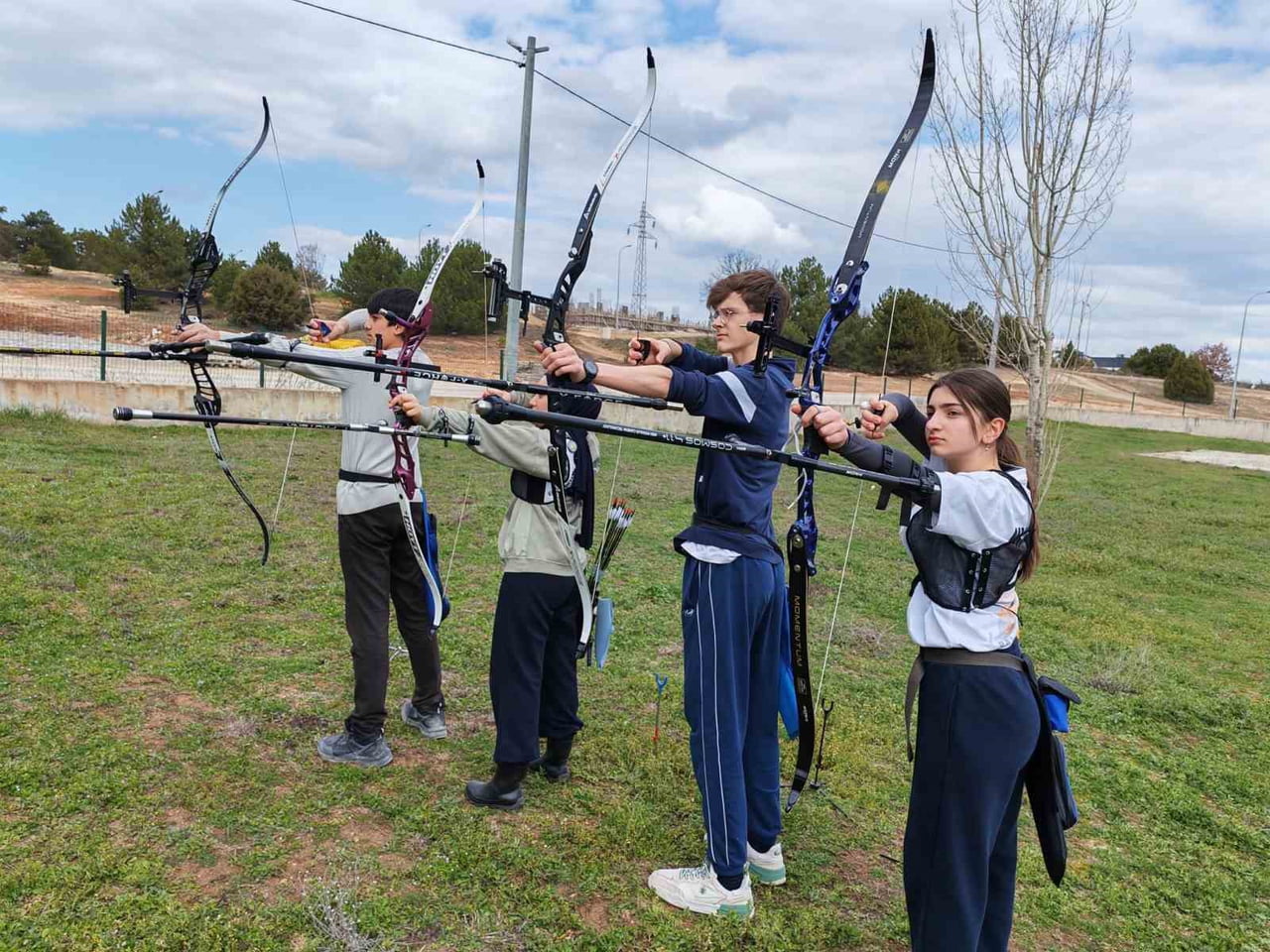 BİLECİK'TE OKÇULUK ANTRENMANLARI DEVAM EDİYOR