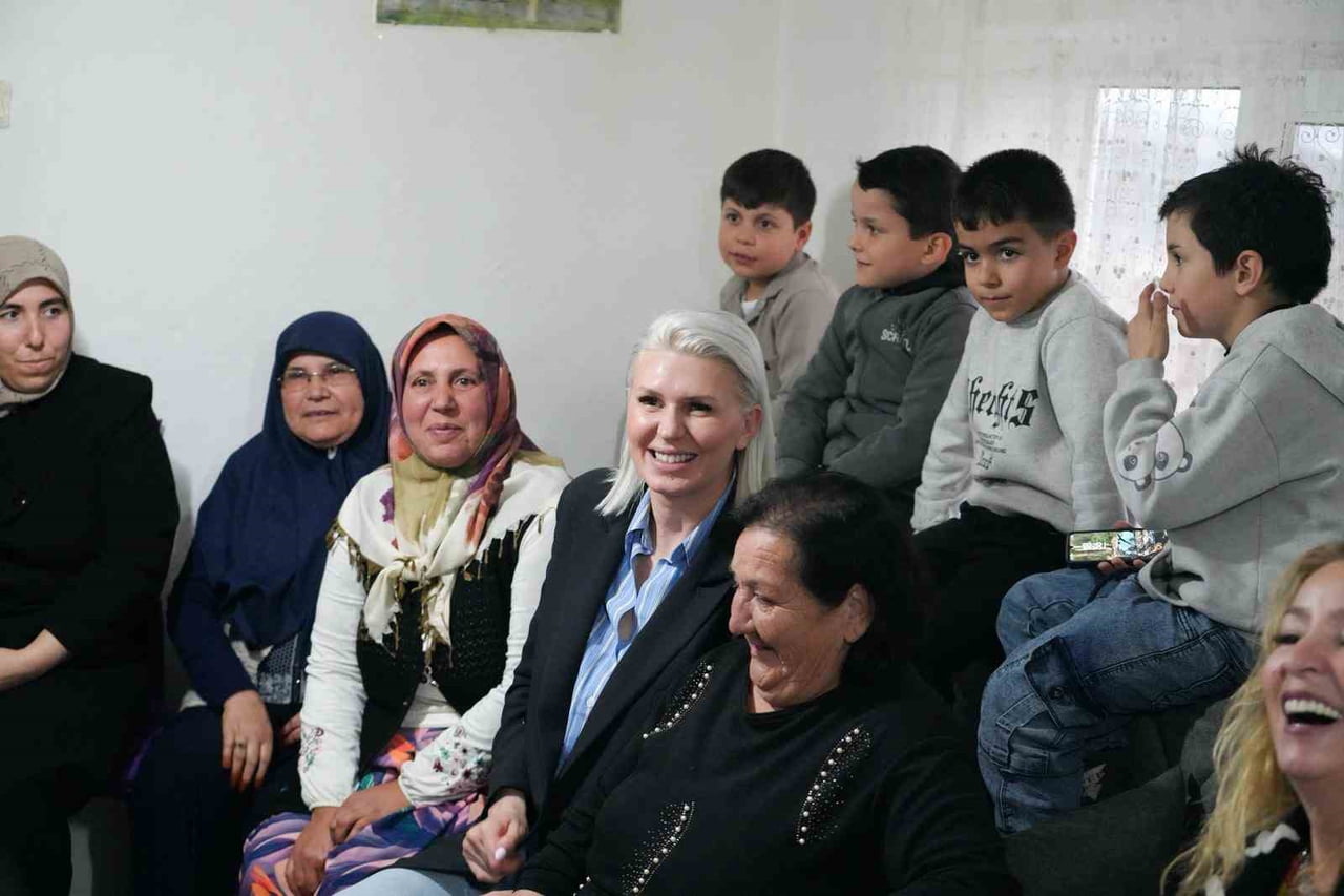 BİLECİK BELEDİYE BAŞKANI MELEK MIZRAK SUBAŞI, SAHA ZİYARETLERİ KAPSAMINDA MERKEZE BAĞLI YENİKÖY...