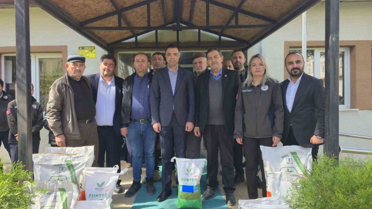 BİLECİK’TE ÇİFTÇİLERE TOHUM DESTEĞİ SAĞLANDI