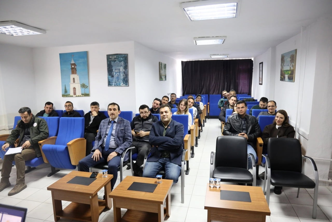 BİLECİK’TE HAYVAN HASTALIKLARIYLA MÜCADELE KONULARI MASAYA YATIRILDI