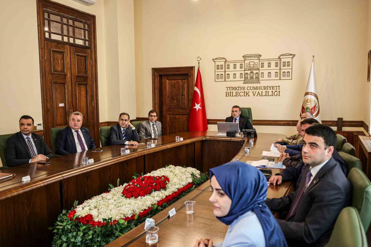 BİLECİK’TE İL ASAYİŞ VE GÜVENLİK TOPLANTISI GERÇEKLEŞTİRİLDİ