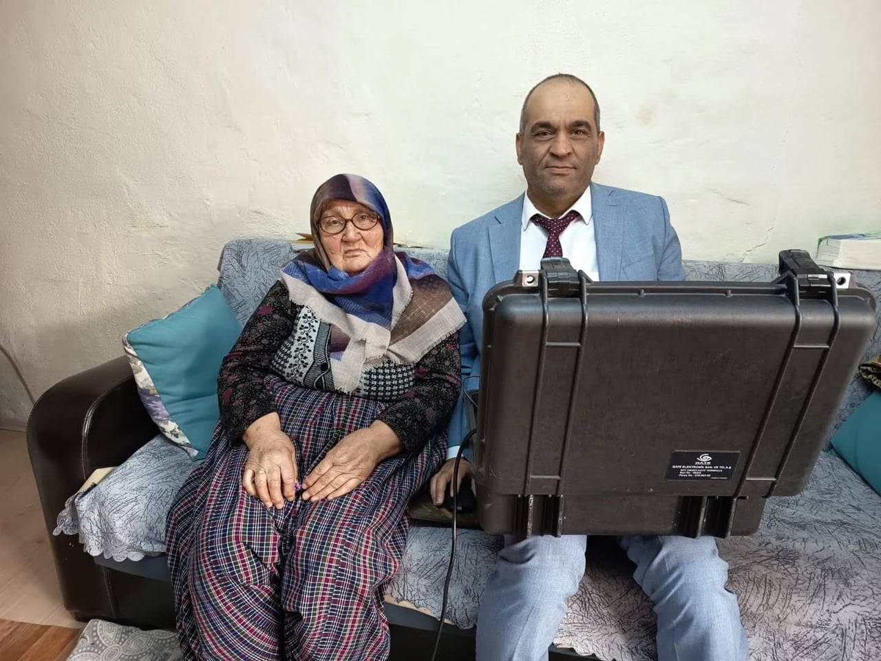 BİLECİK’TE NÜFUS HİZMETLERİ VATANDAŞLARIN AYAKLARINA GÖTÜRÜLDÜ