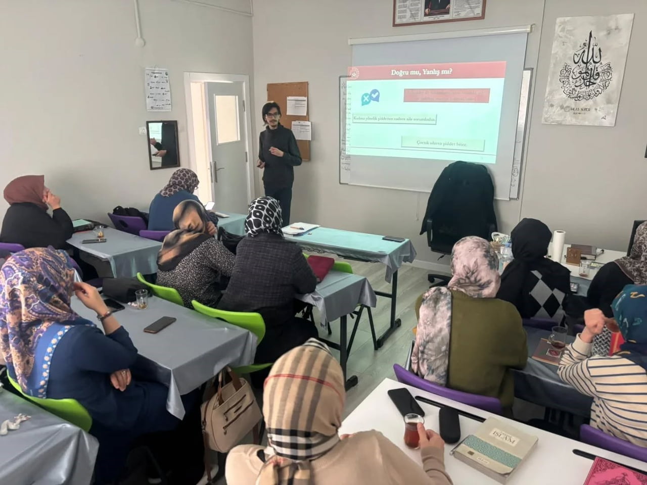 BİLECİK’TE ‘SAĞLIKLI AİLE’ VE ‘TÜTÜN BAĞIMLILIĞI’ EĞİTİMİ