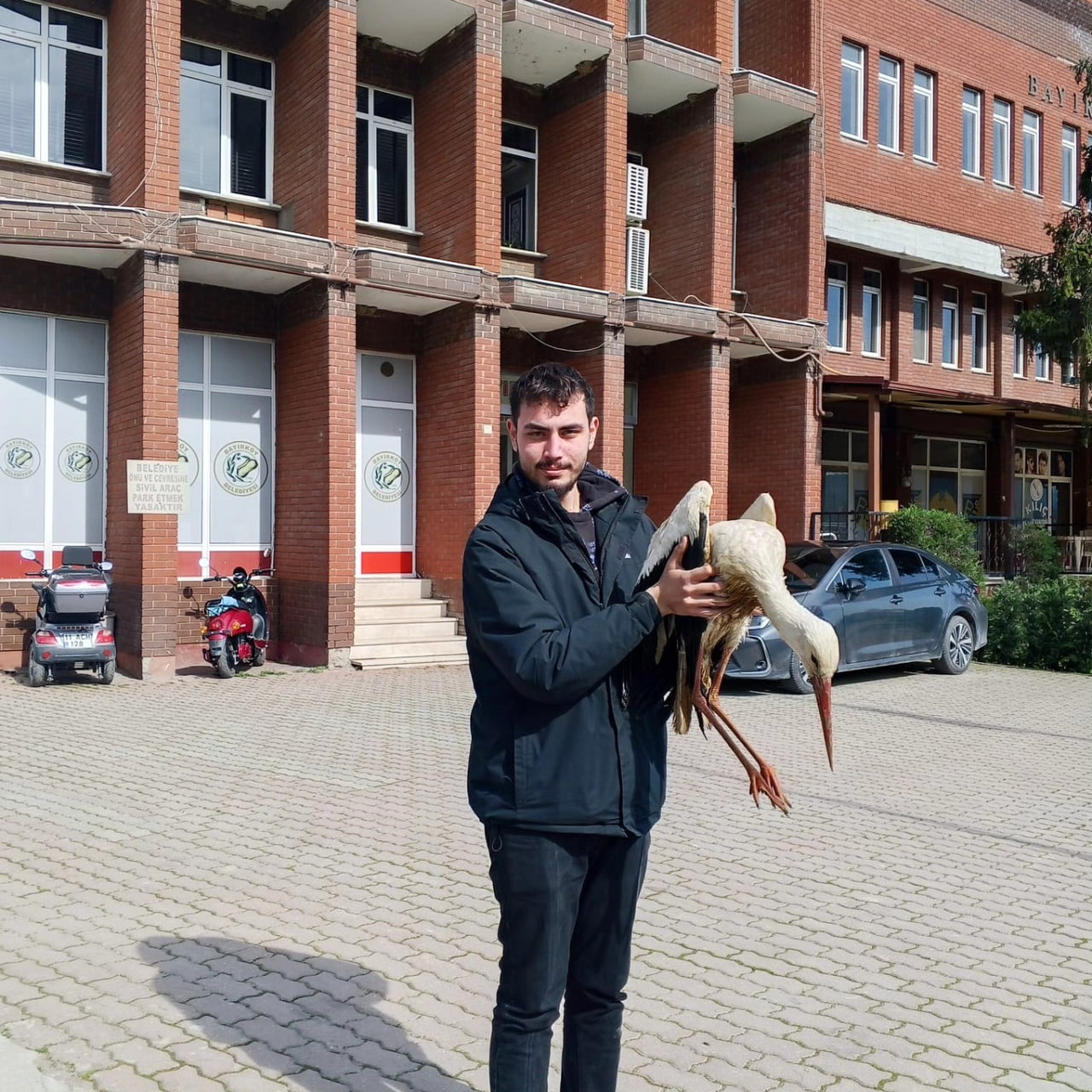 BİLECİK’TE YARALI LEYLEK KORUMA ALTINA ALINDI