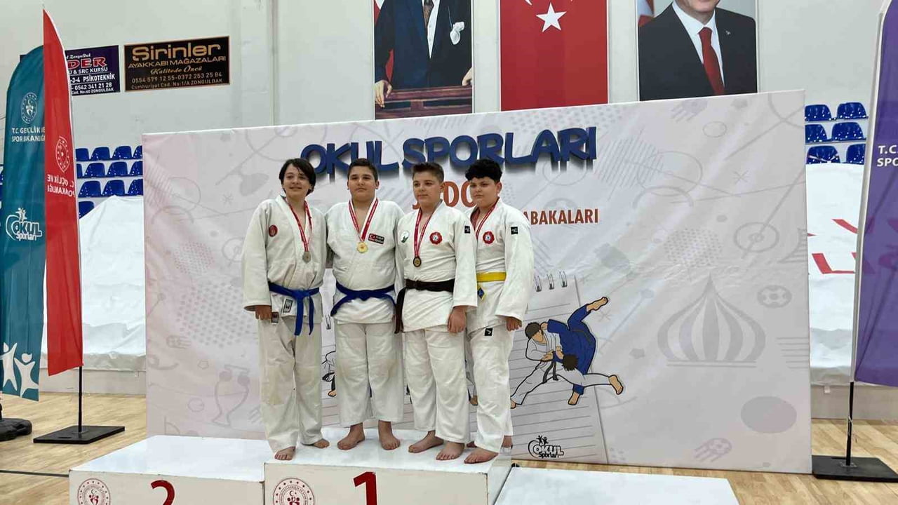 BİLECİKLİ SPORCU TÜRKİYE ŞAMPİYONASI BİLETİNİ ALDI