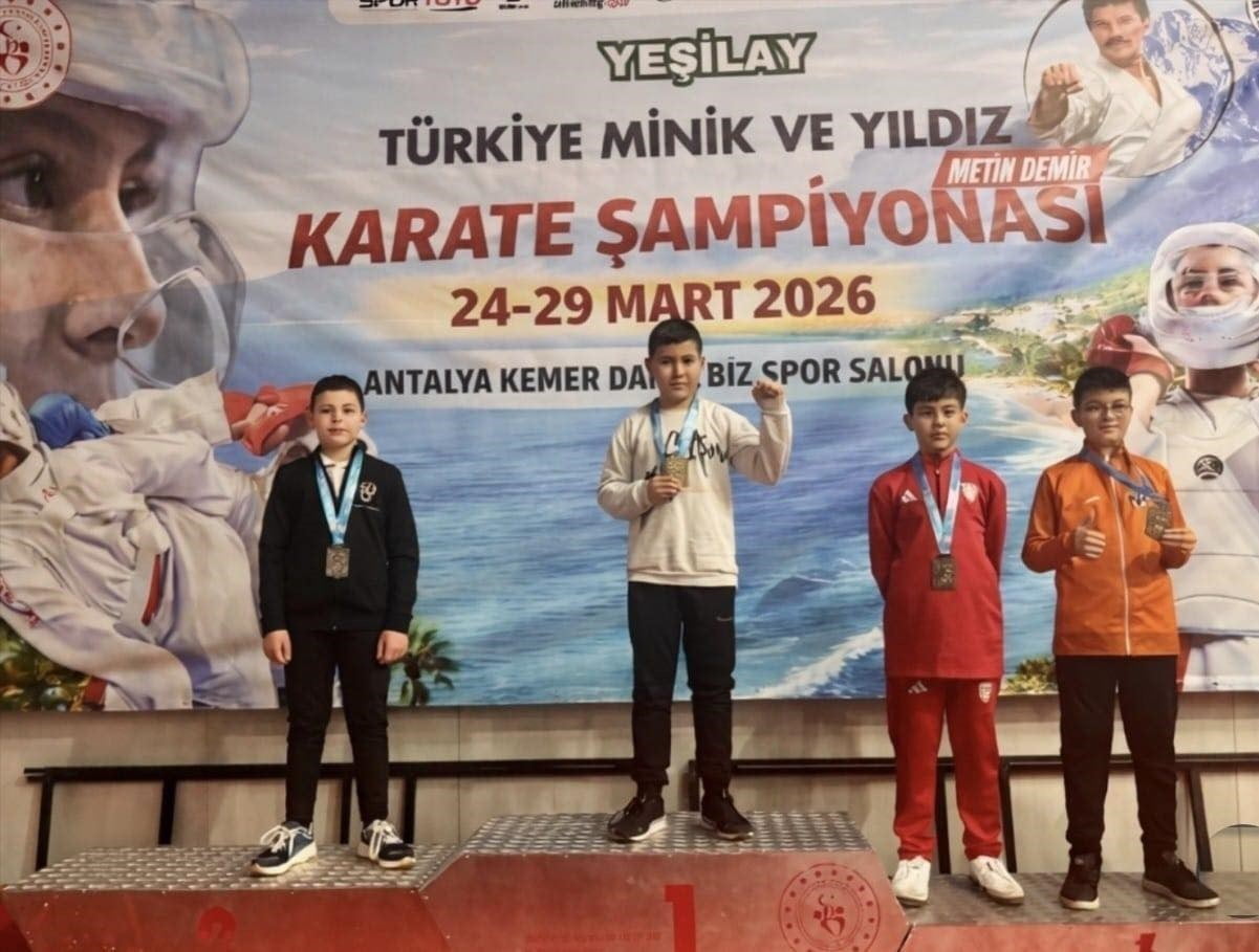 BİLECİKLİ SPORCUDAN TÜRKİYE KARATE ŞAMPİYONASI’NDA BRONZ MADALYA