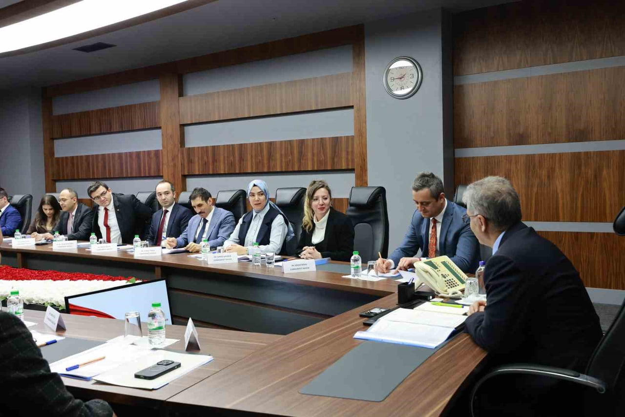 BİNGÖL’DE NARKOTİKLE MÜCADELE TOPLANTISI YAPILDI