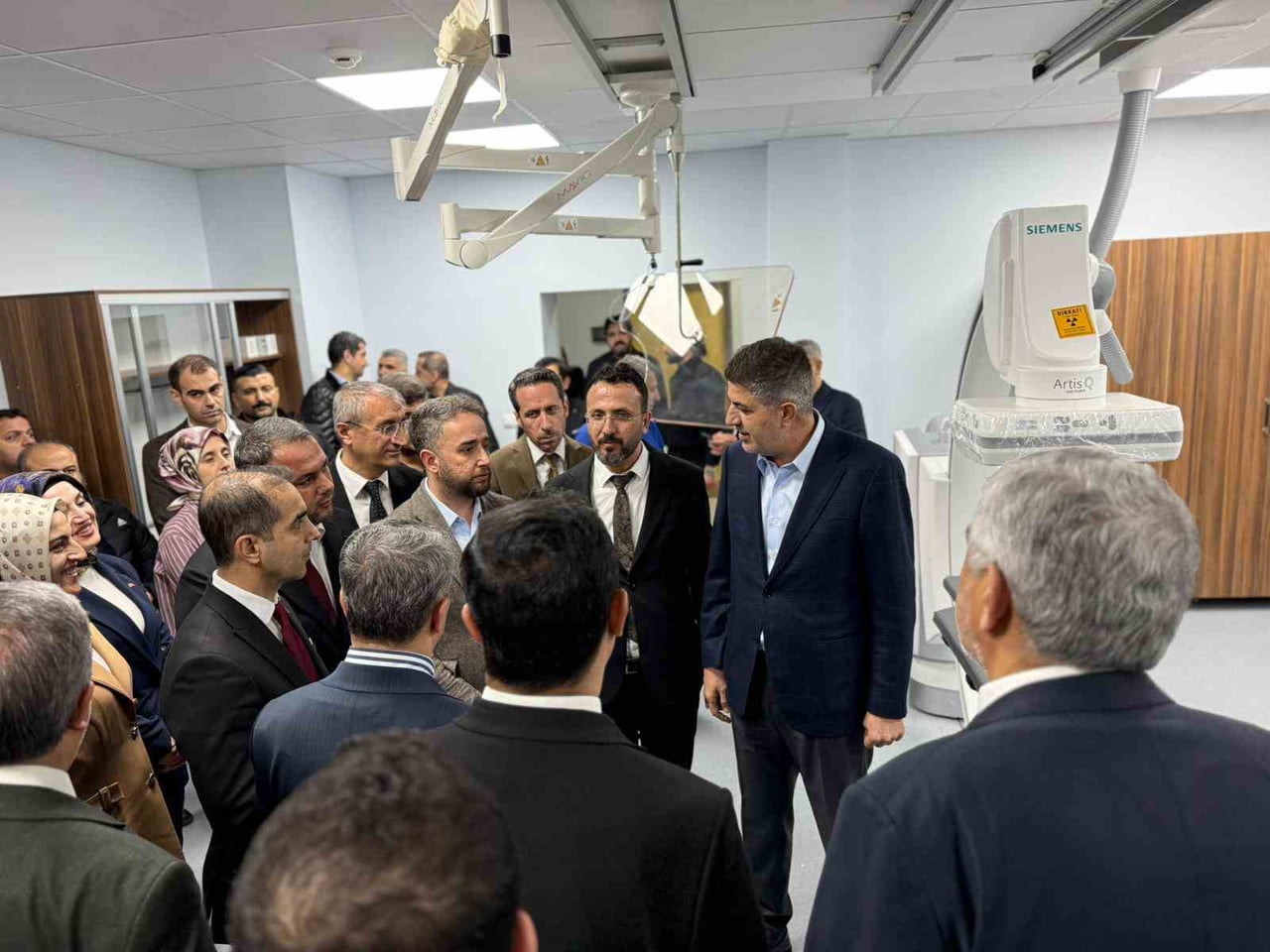 BÖLGESEL SAĞLIKTA YENİ AŞAMA: KÂHTA’DA ANJİYO ÜNİTESİ AÇILDI