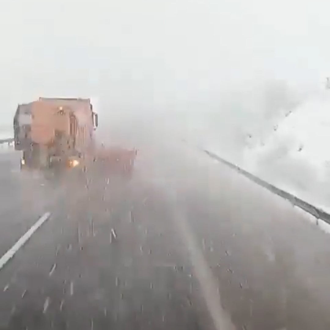 BOLU’DA YOĞUN KAR YAĞIŞI ETKİLİ OLDU