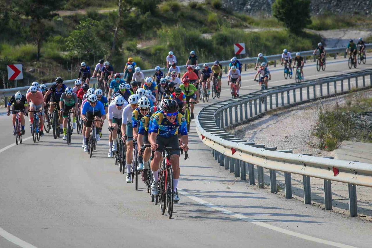 BU YIL SEKİZİNCİSİ DÜZENLENEN  GRAN FONDO ANTALYA YARIŞLARI TAMAMLANDI. YARIŞLAR SONRASI DERECEYE...