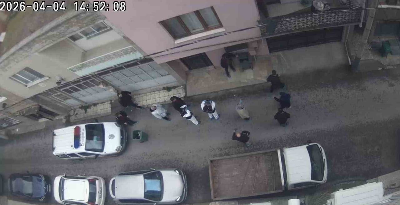 BURSA'DA 40 YILLIK EŞİ OLAN EMEKLİ POLİS MEMURUNU SATIR VE BIÇAKLA 15 PARÇAYA AYIRDIKTAN SONRA 15...