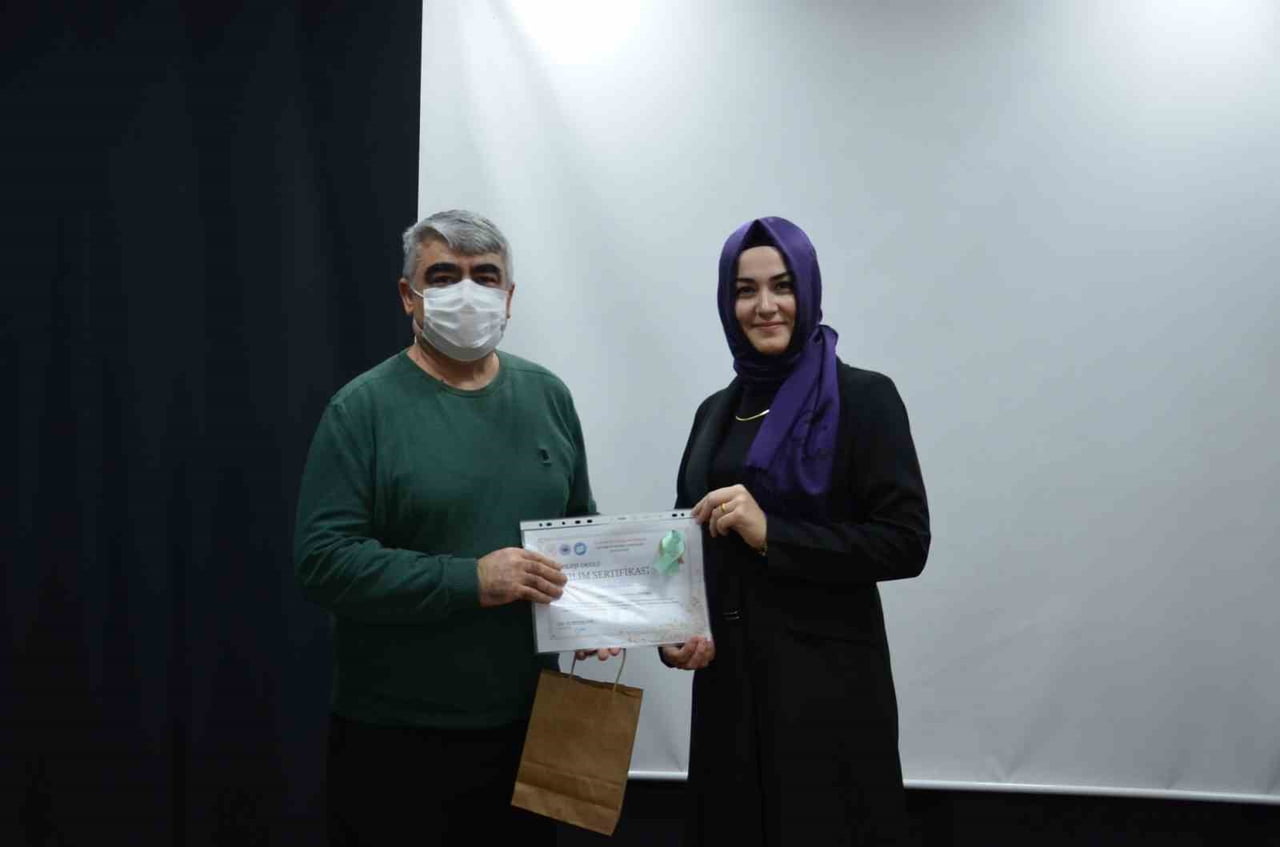 BURSA'DA KANSER TANISI ALMIŞ BİREYLER İLE YAKINLARININ, HASTALIK SÜRECİNİ DAHA İYİ...