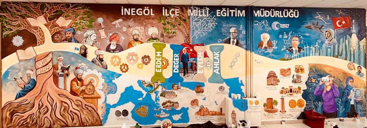 BURSA'NIN İNEGÖL İLÇESİNDE ENGELLİ BİR ÖĞRETMEN, TÜRKİYE YÜZYILI MAARİF MODELİ MÜFREDATINI HAYAL...