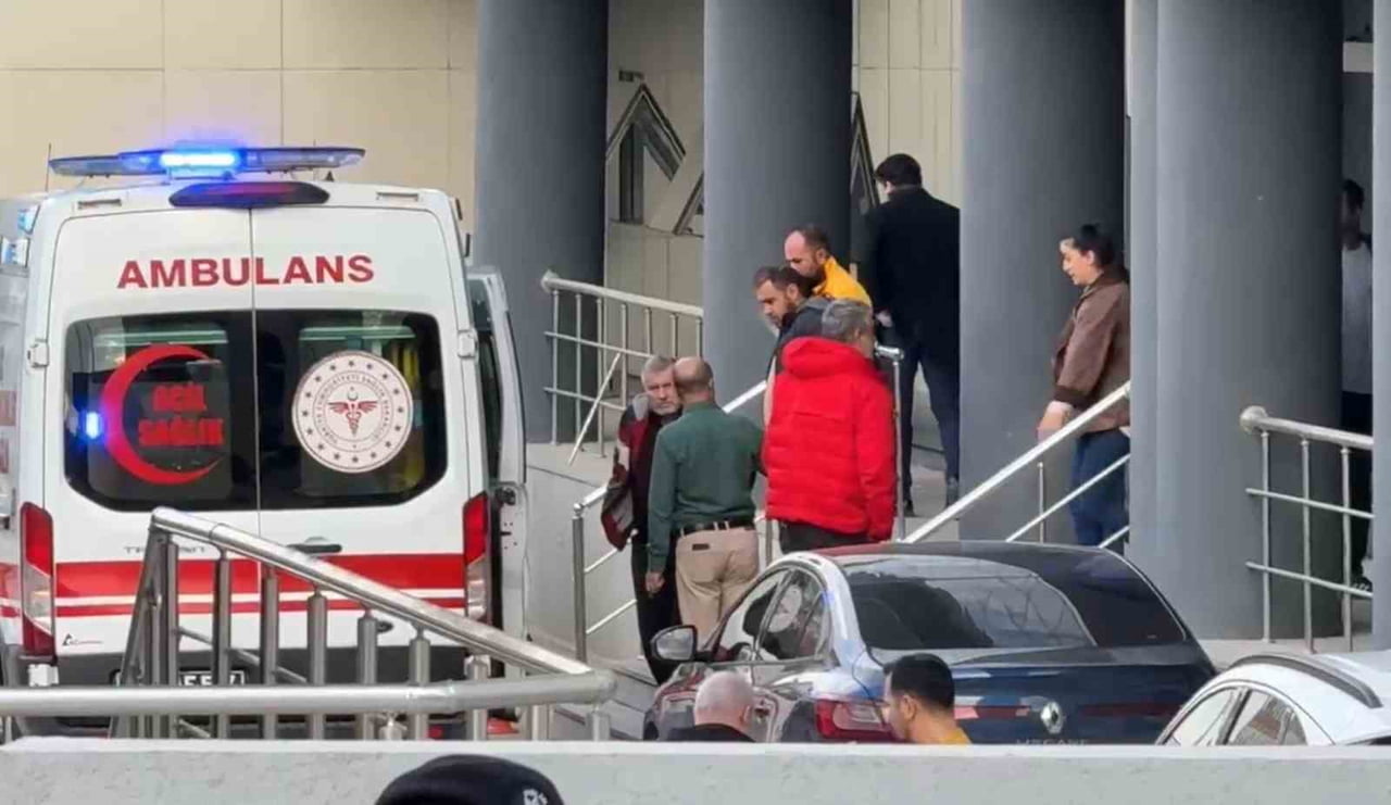 BURSA BÜYÜKŞEHİR BELEDİYE BAŞKANI MUSTAFA BOZBEY'İNDE ARALARINDA BULUNDUĞU 57 KİŞİNİN GÖZALTINA...