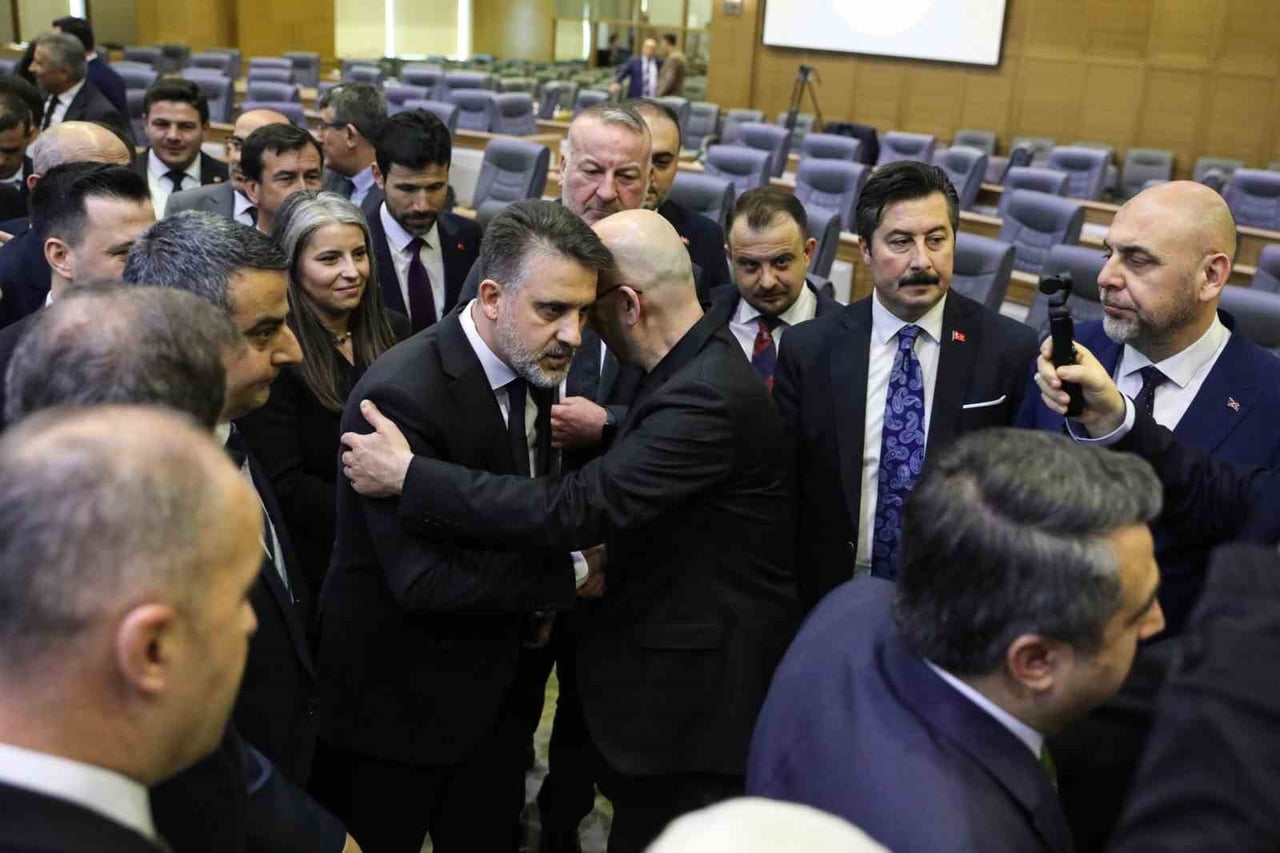 BURSA BÜYÜKŞEHİR BELEDİYE MECLİSİ’NİN OLAĞANÜSTÜ TOPLANTISINDA BAŞKANVEKİLLİĞİNE ŞAHİN BİBA...