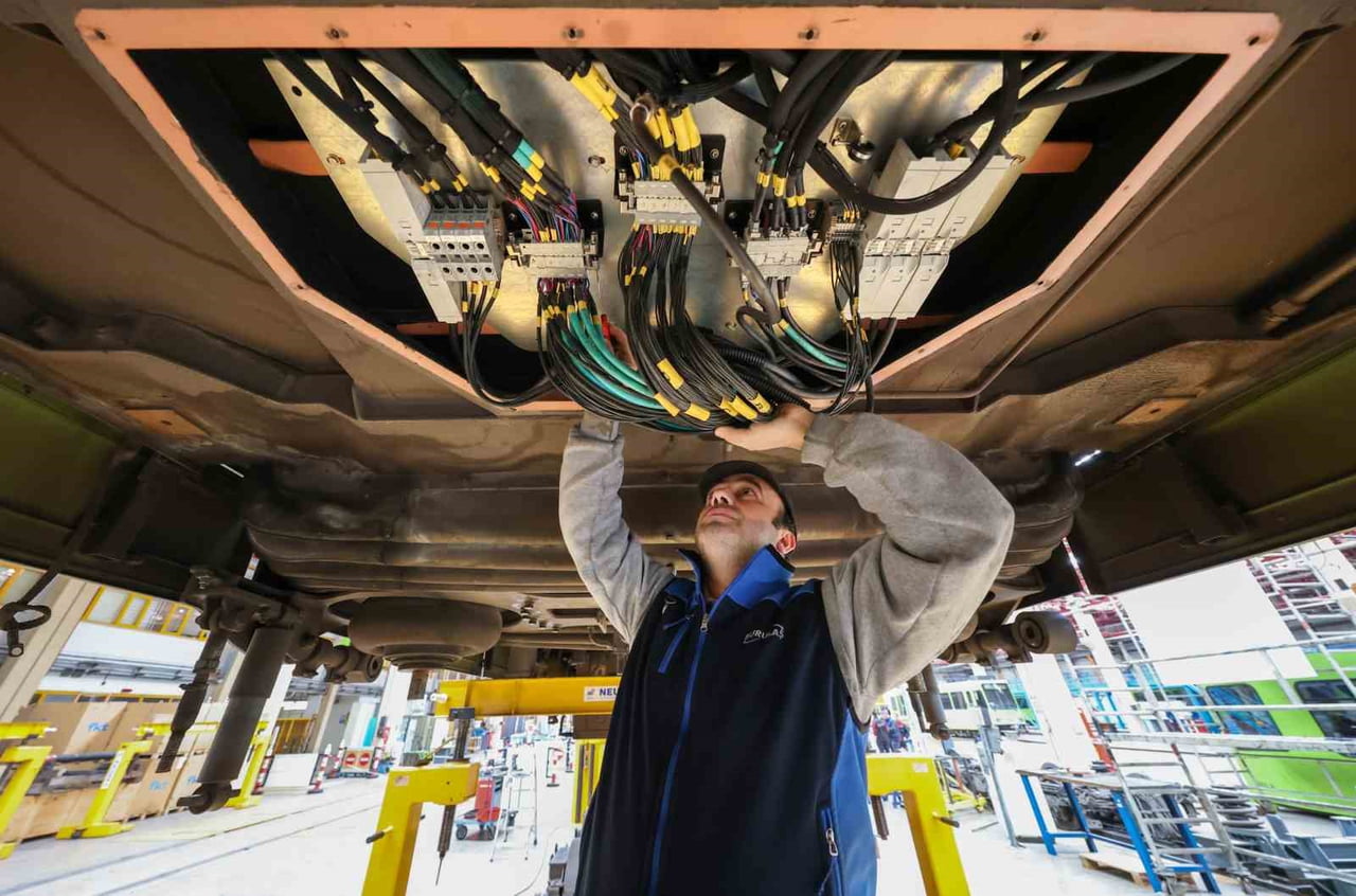 BURSA BÜYÜKŞEHİR BELEDİYESİ İŞTİRAKİ BURULAŞ, VATANDAŞLARIN DAHA GÜVENLİ VE KONFORLU SEYAHAT...